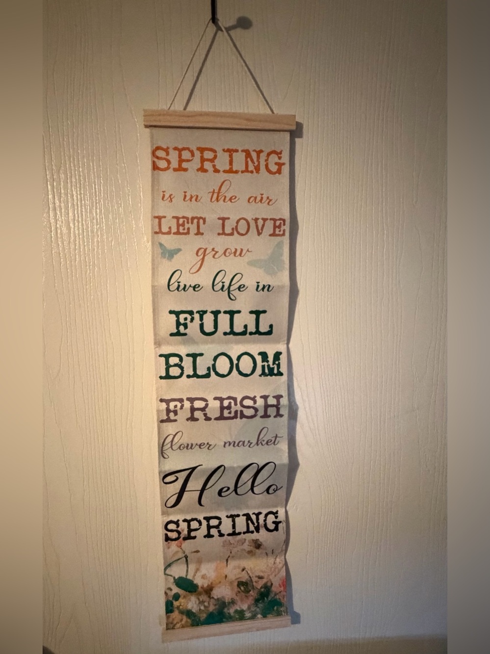 Spring is in the Air Wall Hanging Banner